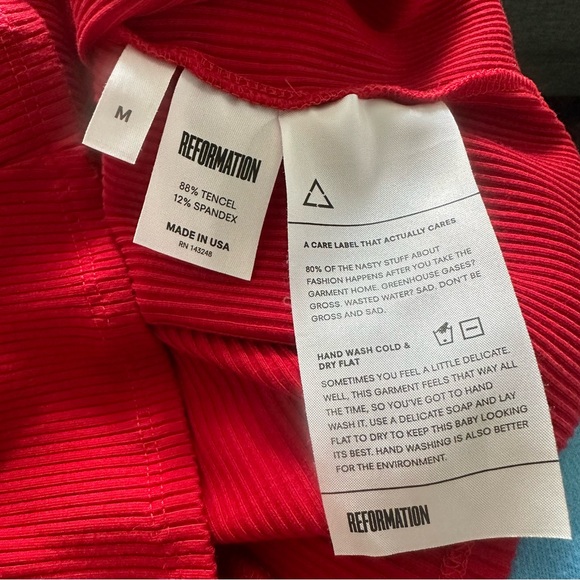 💋 Reformation Janelle Red Ribbed
Backless Mini Dress💋 - Picture 16 of 16